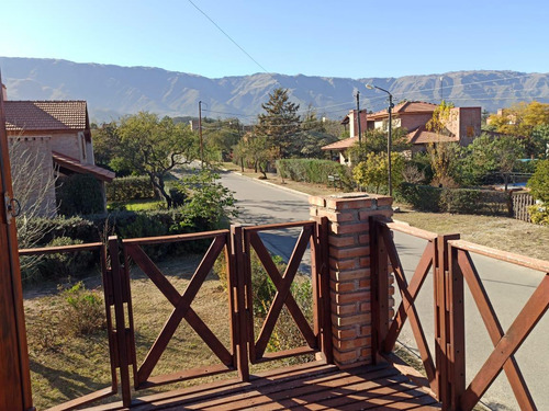 Casa Alquiler Temporal Con Piscina, Villa De Merlo