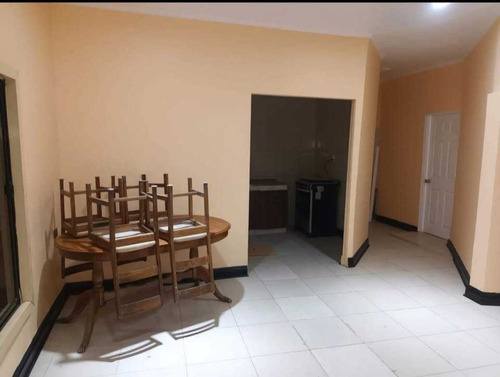 Casa De 2d 1b 85mt2 Santiago Centro (100193)