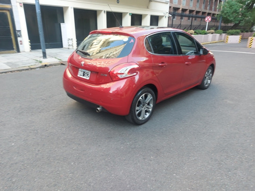 Imagen 23 de 25 de Peugeot 208 2014 1.6 Feline Pack Cuir