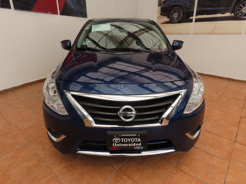 Imagen 9 de 9 de Nissan Versa Exclusive Navi At 2019 Azul Cobalto