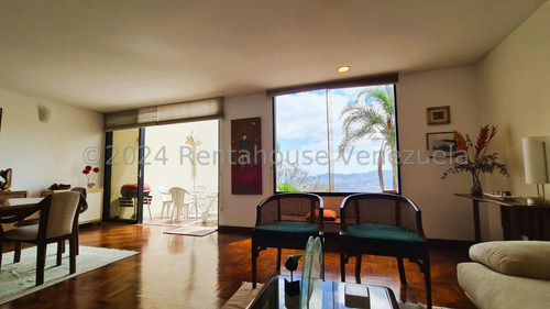 Ana Torres. Townhouse En Venta 24-23609 En Lomas De Prados Del Este