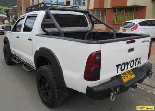 Imagen 4 de 8 de Toyota Hilux 2.5 Imv 4x4