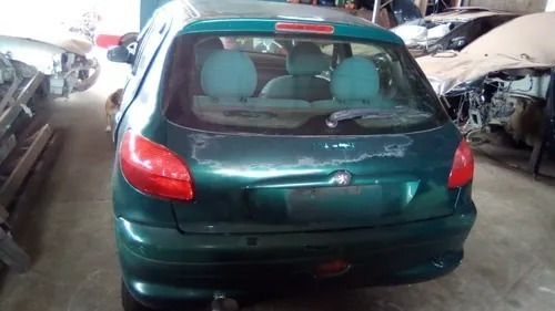 Imagem 13 de 18 de Sucata Peugeot 206 2007