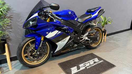 Yamaha-r1