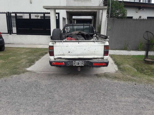 Mitsubishi L200 2.5 D/cab 4x2 1998
