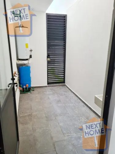 Venta Casa Con Roof Y Jardín Excedente En Entrecielos Querétaro