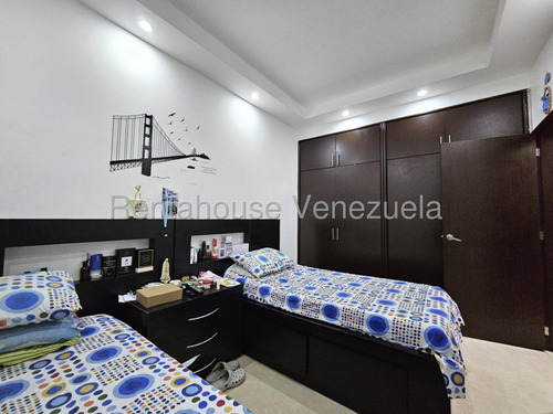 Elim Ojeda Vende Elegante Casa Con Finos Acabados Y Un Gran Confort Ubicada En La Urbanizacion Villa Paris Cabudare,lara
