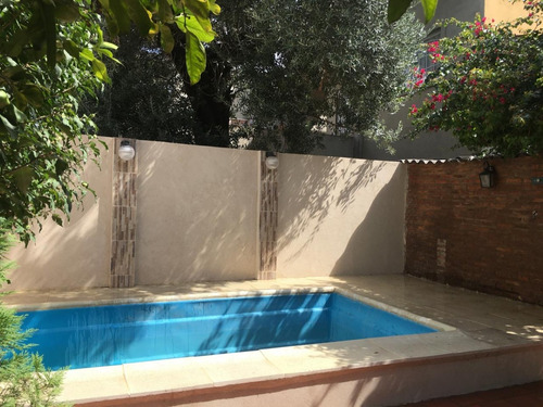 Venta Casa 3 Ambientes Con Pileta Lomas Del Mirador
