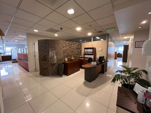 Oficina Amoblada 358 M2 Útiles, 4 Estac. Y Bodega, Providenc