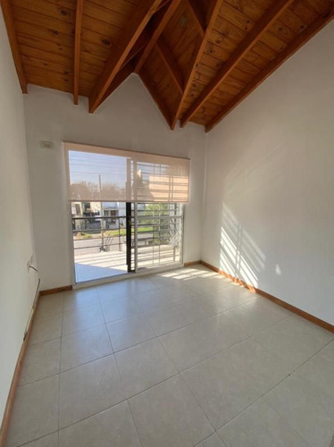 Departamento En Venta De 2 Dormitorios C/ Cochera En San Miguel