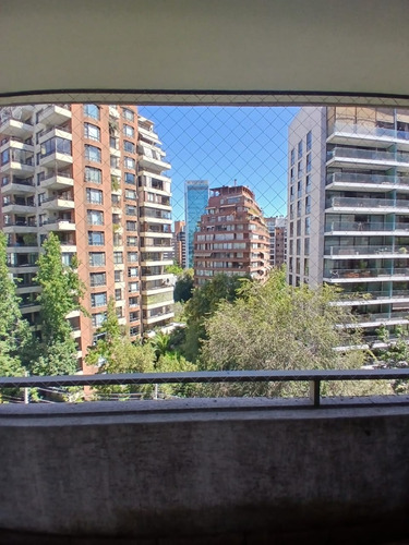 Excelente Depto Un Dorm , Amplia Terraza , Metro Alcantara