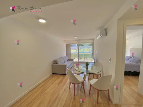 Imagen 8 de 15 de Venta De Apartamento De 1 Dormitorio En Complejo Mansa Inn Ii Punta Del Este