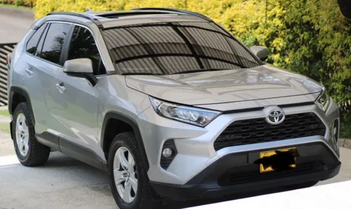 Toyota RAV4 2.0 Street