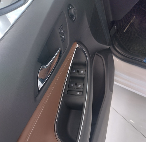 Imagen 21 de 25 de Chevrolet Cruze 4 Premier 1.4 Nafta Turbo Automático 2022 Br