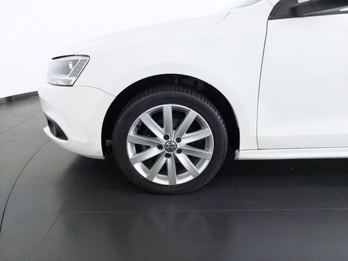 Imagem 7 de 15 de 143580 - Volkswagen Jetta 2014 Com Garantia