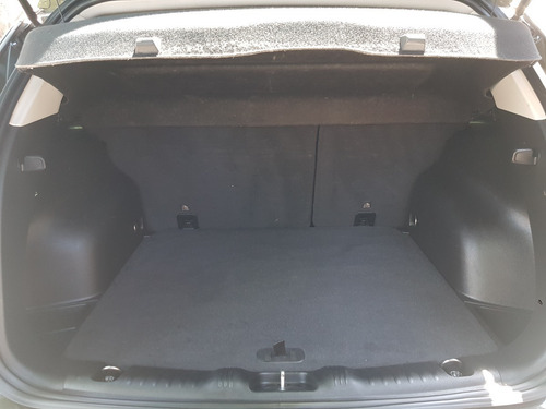 Imagen 9 de 10 de Jeep Compass Sport 2.4 4x2 Mt6 174cv 2018 / Nafta / Mendoza