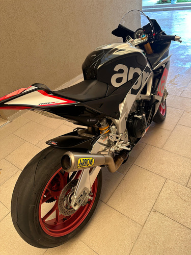 Aprilia Rsv4 Rf