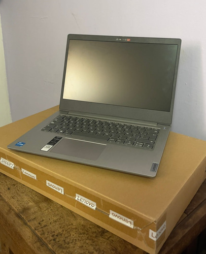 Laptop Lenovo Ideapad 3 14itl05 14'' (Usado)