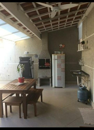 Sobrado Em Vila Bandeirantes, Caçapava/sp De 90m² 2 Quartos À Venda Por R$ 370.000,00 - So178067