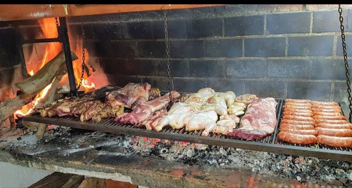 Imagen 16 de 30 de Tres Hectáreas Con Salon Comercial