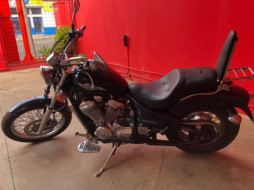 Imagem 2 de 6 de Honda Shadow 600
