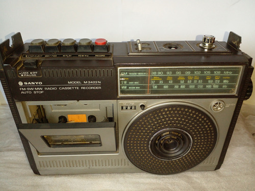 Rádio Sanyo Cassete Recorder M2422n (Usado)