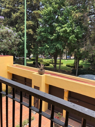 Imagen 1 de 22 de Casa En Venta En Exclusiva Cerrada