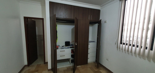 Imagen 28 de 30 de Venta Departamento Alamos Norte Guayaquil