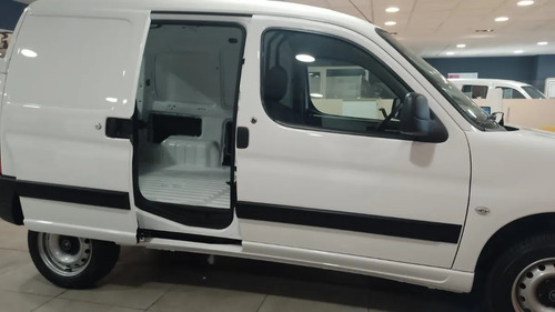 Imagen 13 de 25 de Citroën Berlingo Furgón Asientos 2023 Tomo Usado Agencia L-