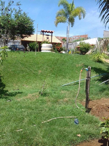Imagem 8 de 26 de Chácara 1000m2, Casa Sede Com 150m2, 3 Dormitórios Sendo Todas Suítes, Cozinha Americana Planejada, Árvores Frutíferas, Quintal, Jardim, 5 Vagas - Ch00226 - 70709150