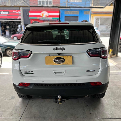 Imagem 4 de 9 de Jeep Compass 2017 2.0 Longitude Aut. 5p