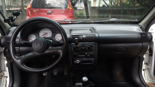 Chevrolet Corsa 1.0 Wind 5p 2000
