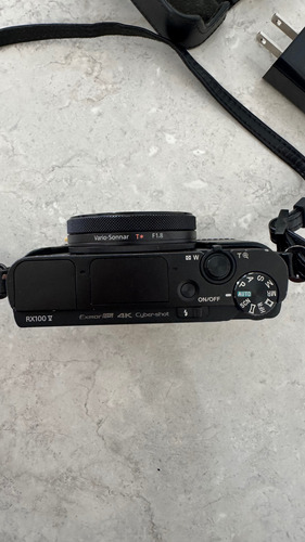 Sony Cyber-shot Rx100 V Dsc-rx100m5 Accesorios Incluidos Negro