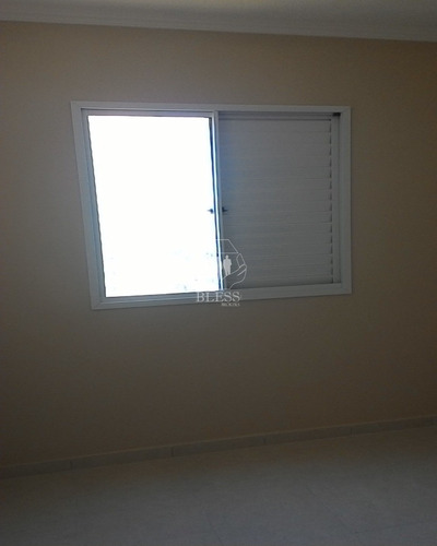 Imagem 6 de 30 de Lindo Apartamento 49,00 M² 2 Dormitórios Sala E Cozinha Americana Pia Com Gabinete E Armários, Lavanderia, 1 Banheiro Com Box De Vidro E Pia C Gabinete, Já Tem Aquecedor Instala - Ap02168 - 335890