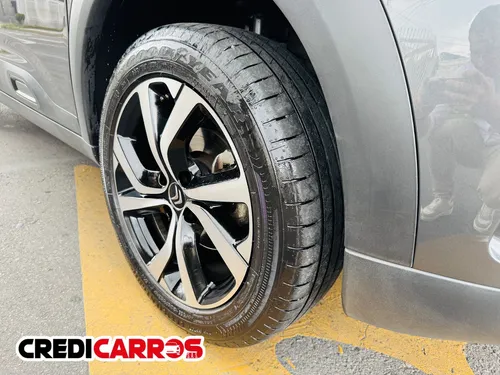 Citroën C4 Cactus 1.6 Shine Turbo Aut