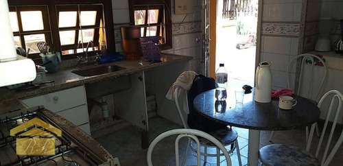 Casa Com 4 Dormitórios À Venda!! - Ca0504