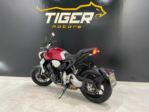 Imagem 6 de 10 de Honda Cb 1000r Cb1000 R Cb 1000 R Cb1000r 2019 - 4.500 Km