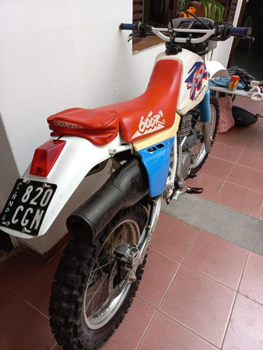 Imagen 2 de 10 de Honda Xr 600