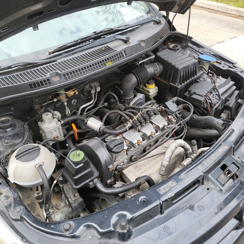 Volkswagen Voyage 1.6 101cv