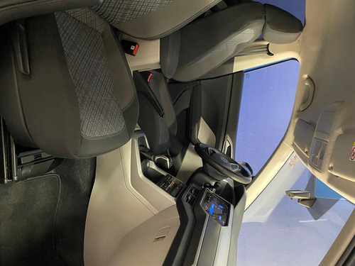 Volkswagen Taigun 1.0 Tsi Comfortline At