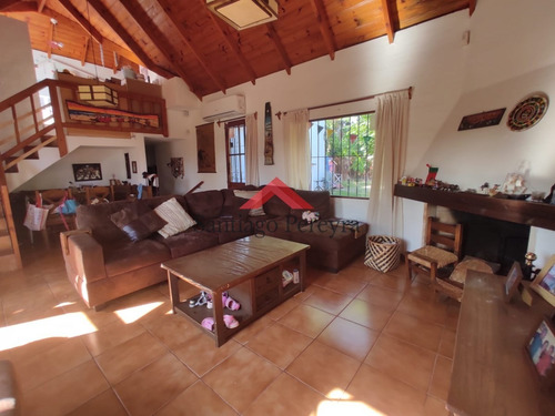 Casa En Venta En Punta Del Este, Pinares- Ref: 6354