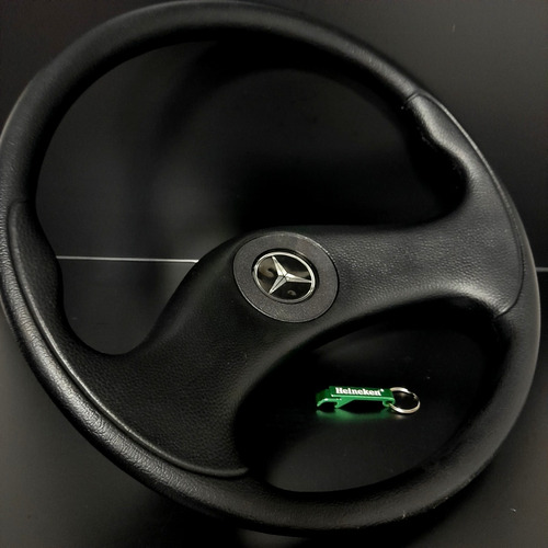 Volante De Caminhão Mercedes Benz Mb 1618 Hpn Black 43 Cm Vc
