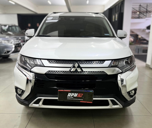 Mitsubishi Outlander 3.0 MIVEC V6 GASOLINA HPE-S AWD AUTOMÁTICO
