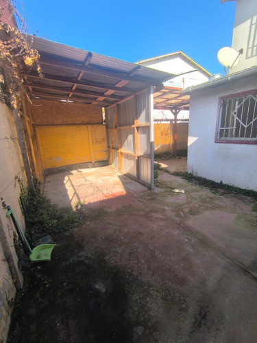 Casa Muy Bien Ubicada En El Centro De Las Cruces
