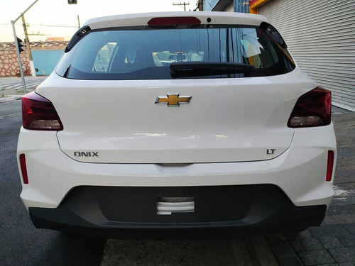 Chevrolet Onix 1.0 5p