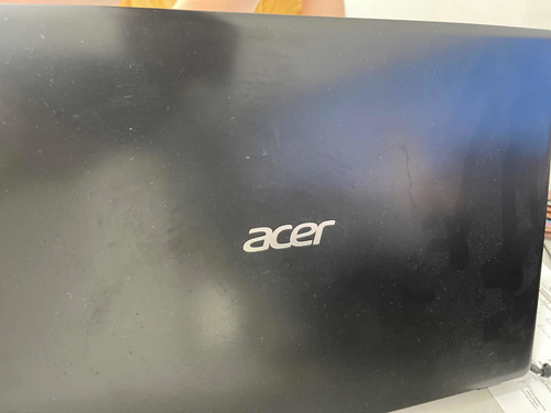 Computadora Acer (Usado)