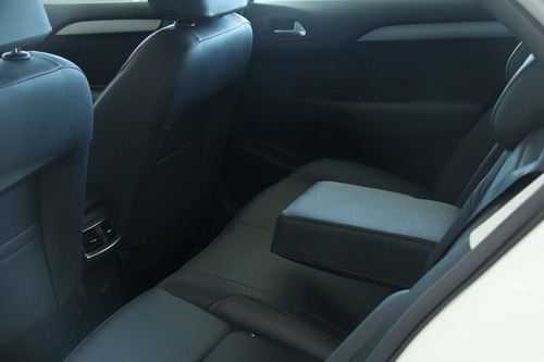 Citroen C4 Lounge Thp 165 Eat6 Shine