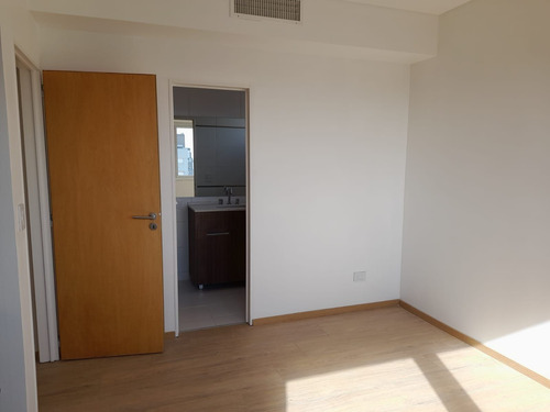 Imagen 9 de 27 de Departamento En Venta De 3 Ambientes Con Cochera En Lomas De Zamora