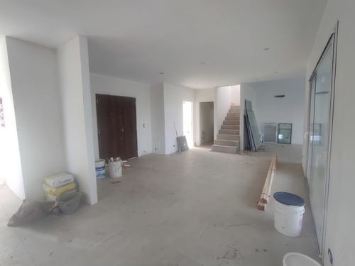 Imagen 6 de 13 de Casa En Venta Ubicado En Santa Lucia, Pilar Del Este, G.b.a. Zona Norte