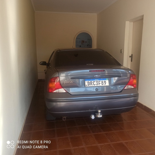 Imagem 9 de 13 de Ford Focus Sedan 2004 2.0 Glx 4p